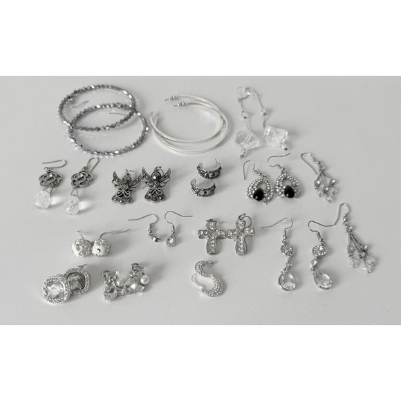 Rhinestone Silver Tone 53 Pieces Vtge to Now Necklaces Bracelets Earrings Broch - Picture 13 of 16